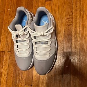 Cool grey 11s low